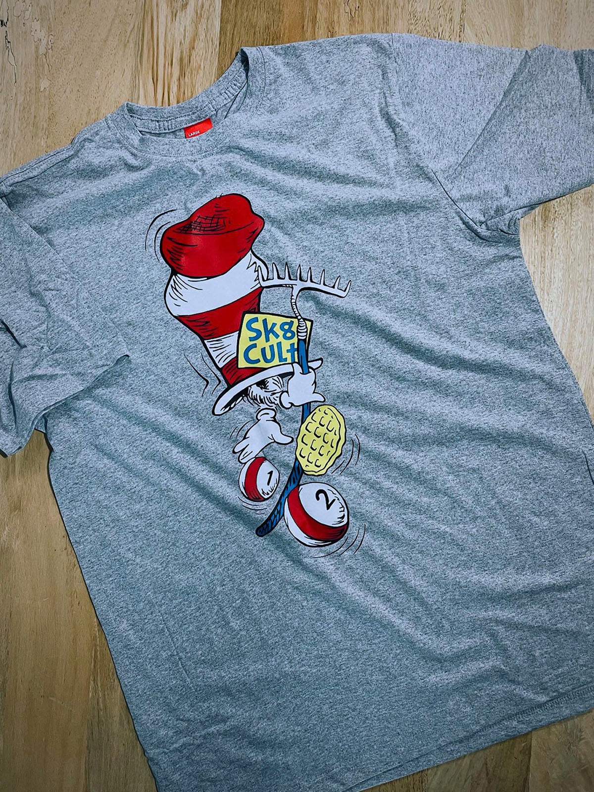 SK8CULT "Waffle Cat" T-Shirt – Grey